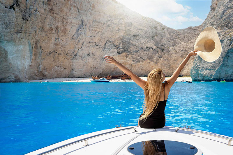 island hopping in greece